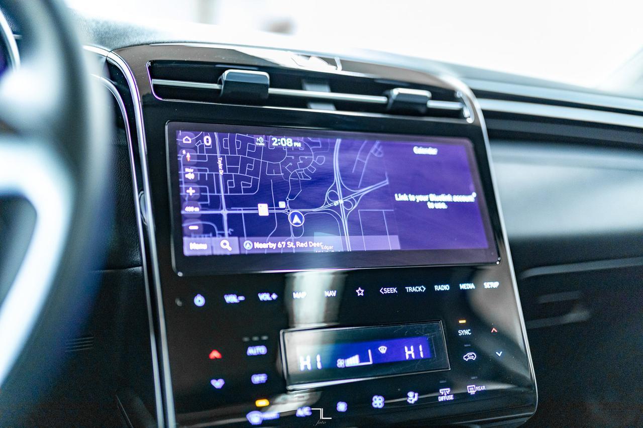 2023 Hyundai Tucson AWD Urban Edition Leather Roof Nav Red Deer AB