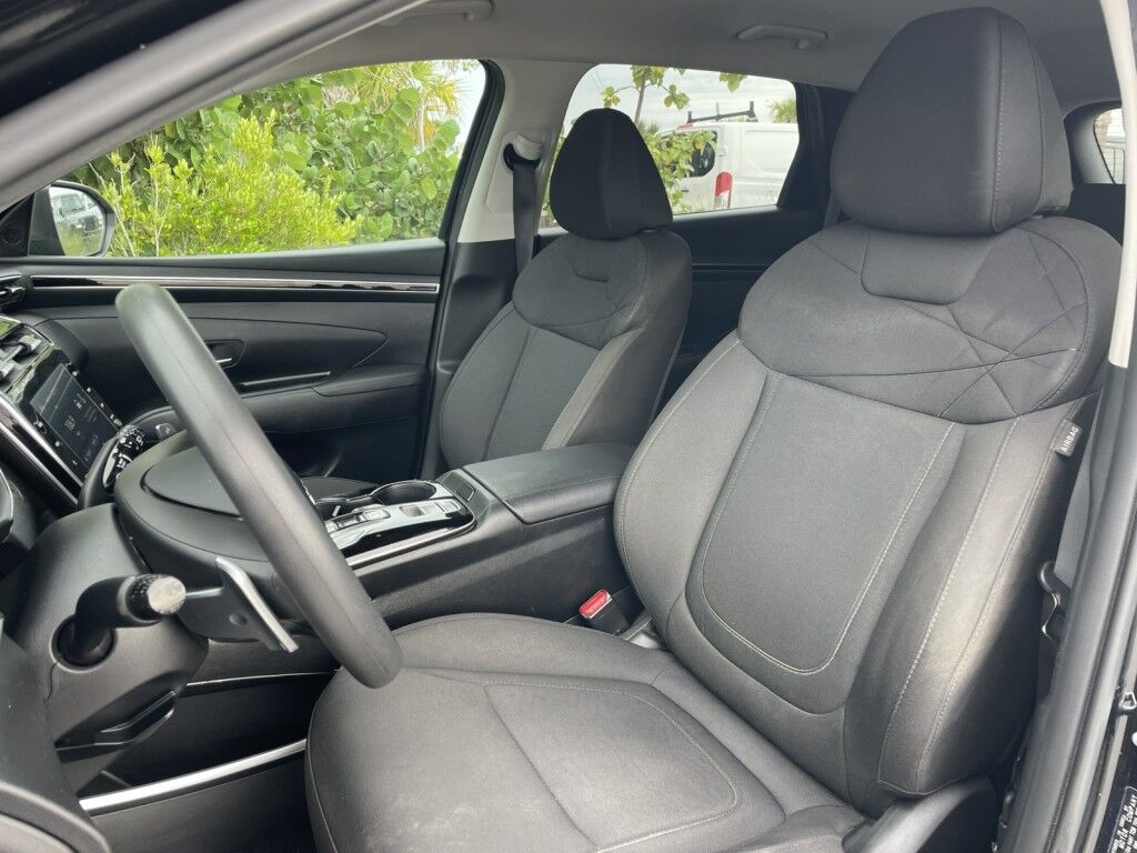 2023 Hyundai Tucson Hybrid BLUE~HYBRID~FACTORY WARRANTY REMAINING~1 OWNER, CLEAN CARFAX~LAN Sarasota FL