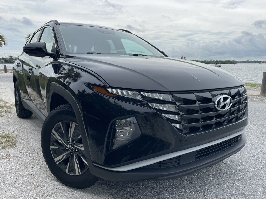 2023 Hyundai Tucson Hybrid BLUE~HYBRID~FACTORY WARRANTY REMAINING~1 OWNER, CLEAN CARFAX~LAN Sarasota FL
