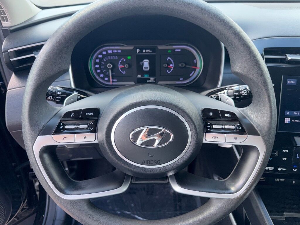 2023 Hyundai Tucson Hybrid BLUE~HYBRID~FACTORY WARRANTY REMAINING~1 OWNER, CLEAN CARFAX~LANE ASSIST~BLIND SPOT MONITOR~POWER DRIVER SEAT~ONLINE FINANCE AND SHIPPING AVAILABLE!!!!!! Sarasota FL