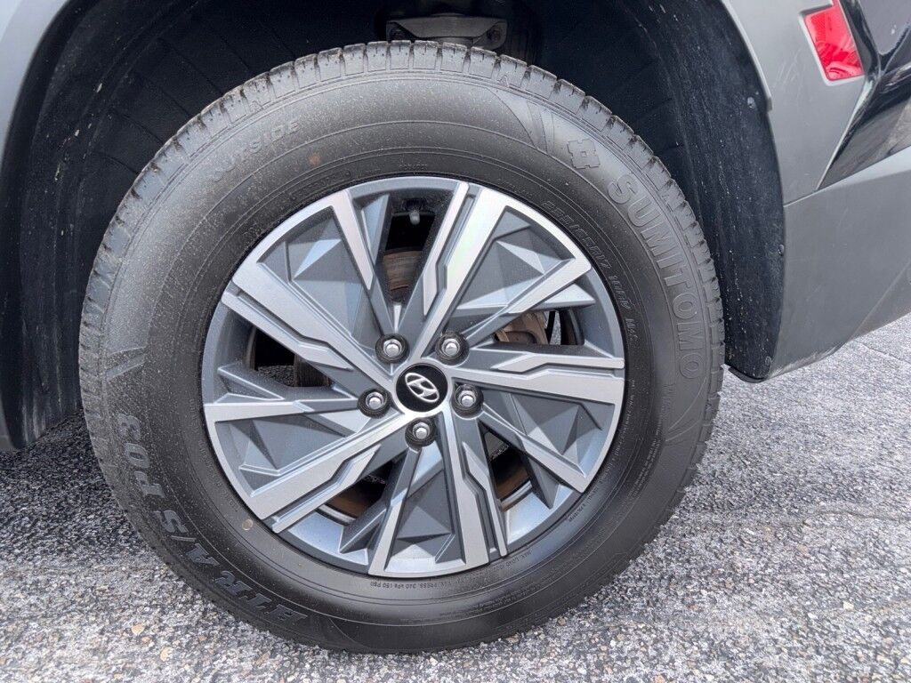 2023 Hyundai Tucson Hybrid BLUE~HYBRID~FACTORY WARRANTY REMAINING~1 OWNER, CLEAN CARFAX~LANE ASSIST~BLIND SPOT MONITOR~POWER DRIVER SEAT~ONLINE FINANCE AND SHIPPING AVAILABLE!!!!!!