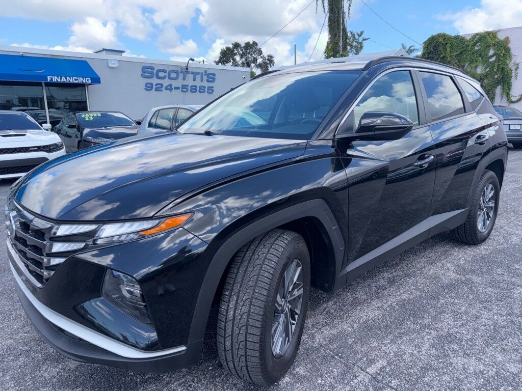 2023 Hyundai Tucson Hybrid BLUE~HYBRID~FACTORY WARRANTY REMAINING~1 OWNER, CLEAN CARFAX~LANE ASSIST~BLIND SPOT MONITOR~POWER DRIVER SEAT~ONLINE FINANCE AND SHIPPING AVAILABLE!!!!!!