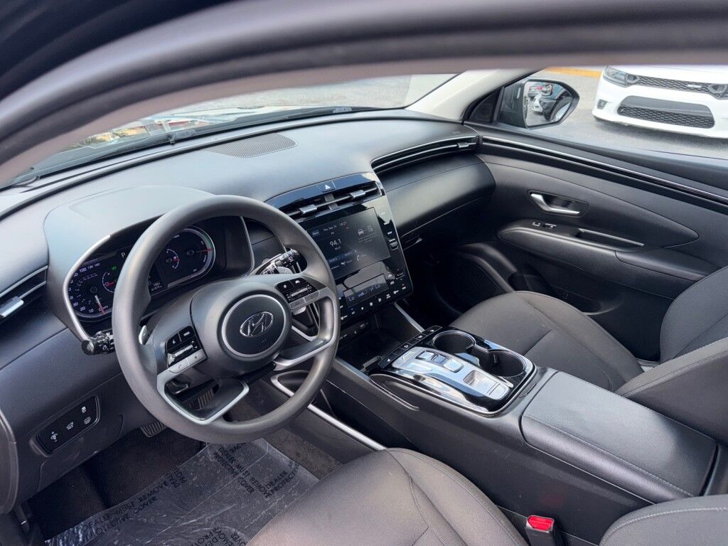 2023 Hyundai Tucson Hybrid BLUE~HYBRID~FACTORY WARRANTY REMAINING~1 OWNER, CLEAN CARFAX~LANE ASSIST~BLIND SPOT MONITOR~POWER DRIVER SEAT~ONLINE FINANCE AND SHIPPING AVAILABLE!!!!!!