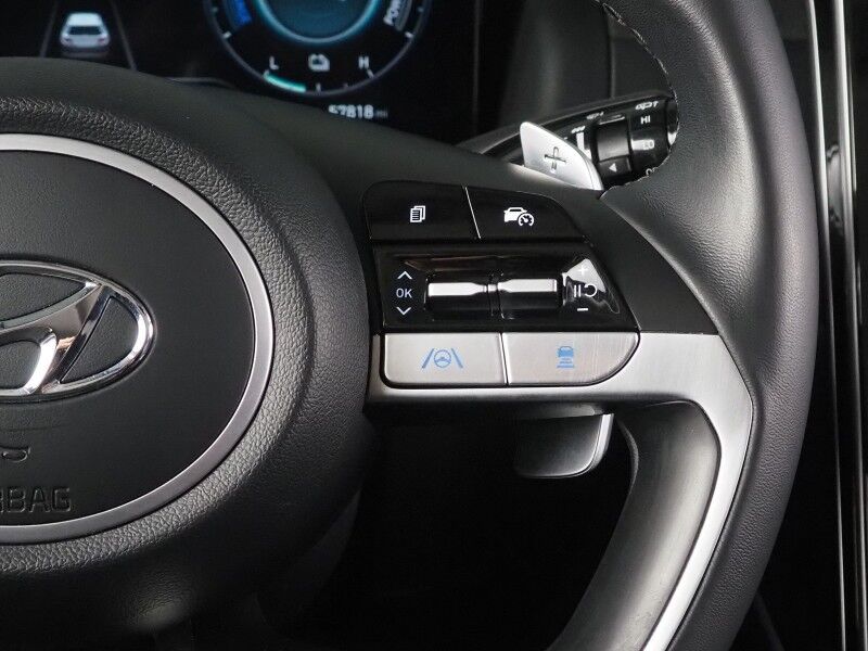 2023 Hyundai Tucson Hybrid SEL Convenience AWD *NAVIGATION, ADAPTIVE CRUISE, SAFETY ALERTS, BACKUP-CAMERA, COLOR TOUCHSCREEN, PANORAMA MOONROOF, HEATED SEATS, POWER LIFTGATE, WIRELESS CHARGING, ANDROID & APPLE Round Rock TX