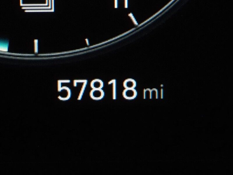 2023 Hyundai Tucson Hybrid SEL Convenience AWD *NAVIGATION, ADAPTIVE CRUISE, SAFETY ALERTS, BACKUP-CAMERA, COLOR TOUCHSCREEN, PANORAMA MOONROOF, HEATED SEATS, POWER LIFTGATE, WIRELESS CHARGING, ANDROID & APPLE Round Rock TX