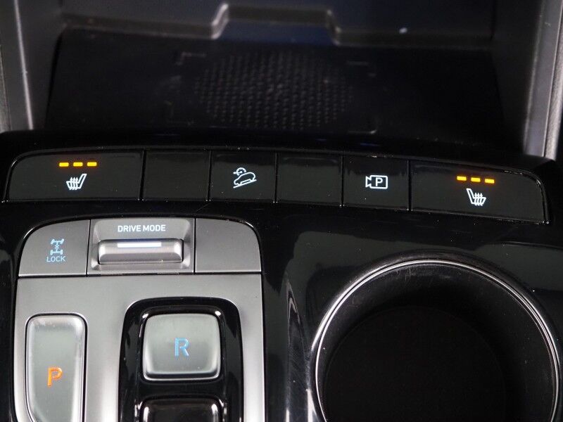 2023 Hyundai Tucson Hybrid SEL Convenience AWD *NAVIGATION, ADAPTIVE CRUISE, SAFETY ALERTS, BACKUP-CAMERA, COLOR TOUCHSCREEN, PANORAMA MOONROOF, HEATED SEATS, POWER LIFTGATE, WIRELESS CHARGING, ANDROID & APPLE Round Rock TX