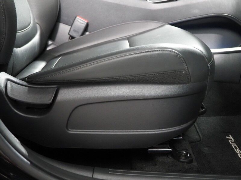 2023 Hyundai Tucson Hybrid SEL Convenience AWD *NAVIGATION, ADAPTIVE CRUISE, SAFETY ALERTS, BACKUP-CAMERA, COLOR TOUCHSCREEN, PANORAMA MOONROOF, HEATED SEATS, POWER LIFTGATE, WIRELESS CHARGING, ANDROID & APPLE Round Rock TX