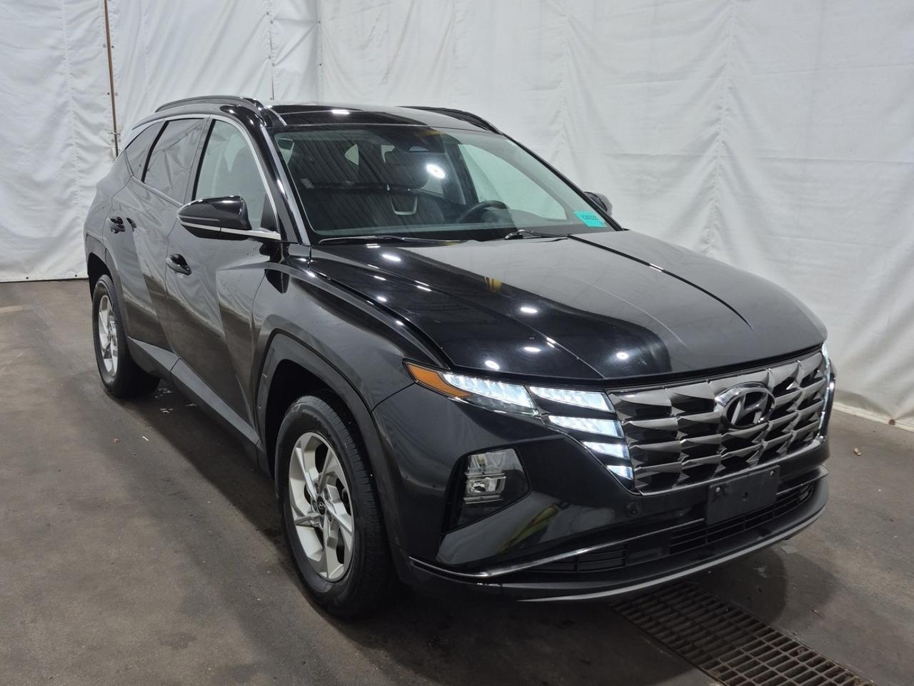2023 Hyundai Tucson Preferred PANO B.CAM B.SPOT SENSORS ONEOWNER