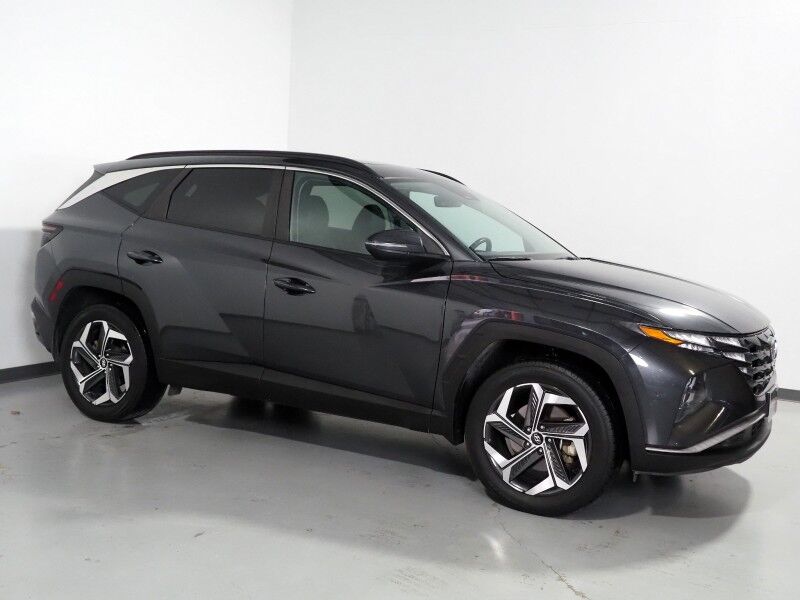 2023 Hyundai Tucson SEL AWD *NAVIGATION, ADAPTIVE CRUISE, SAFTEY ALERTS, BACKUP-CAMERA, COLOR TOUCHSCREEN, MOONROOF, HEATED SEATS, POWER LIFTGATE, 19 INCH WHEELS, WIRELESS CHARGING, ANDROID & APPLE