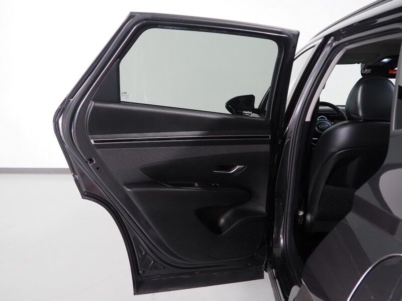 2023 Hyundai Tucson SEL AWD *NAVIGATION, ADAPTIVE CRUISE, SAFTEY ALERTS, BACKUP-CAMERA, COLOR TOUCHSCREEN, MOONROOF, HEATED SEATS, POWER LIFTGATE, 19 INCH WHEELS, WIRELESS CHARGING, ANDROID & APPLE Round Rock TX