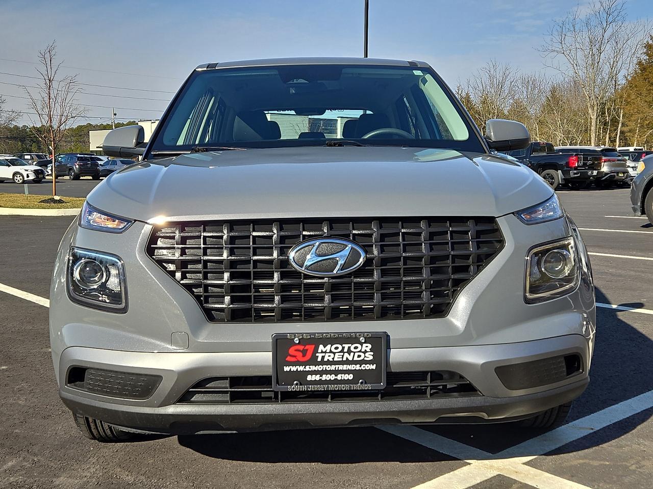 2023 Hyundai Venue SE