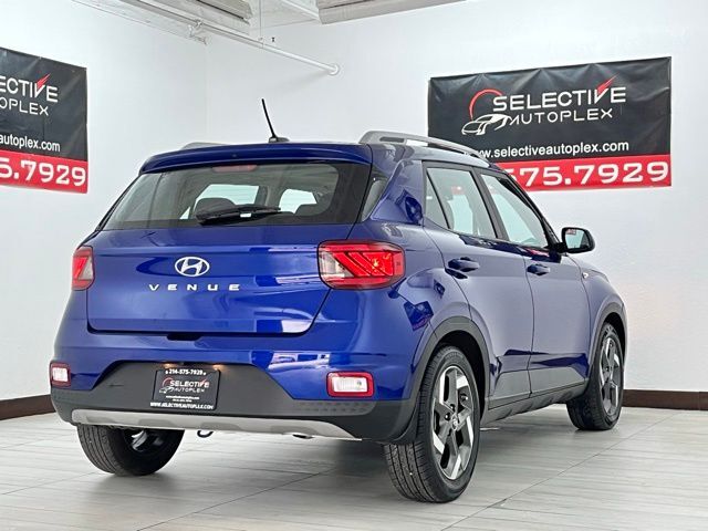 2023 Hyundai Venue SEL Carrollton TX