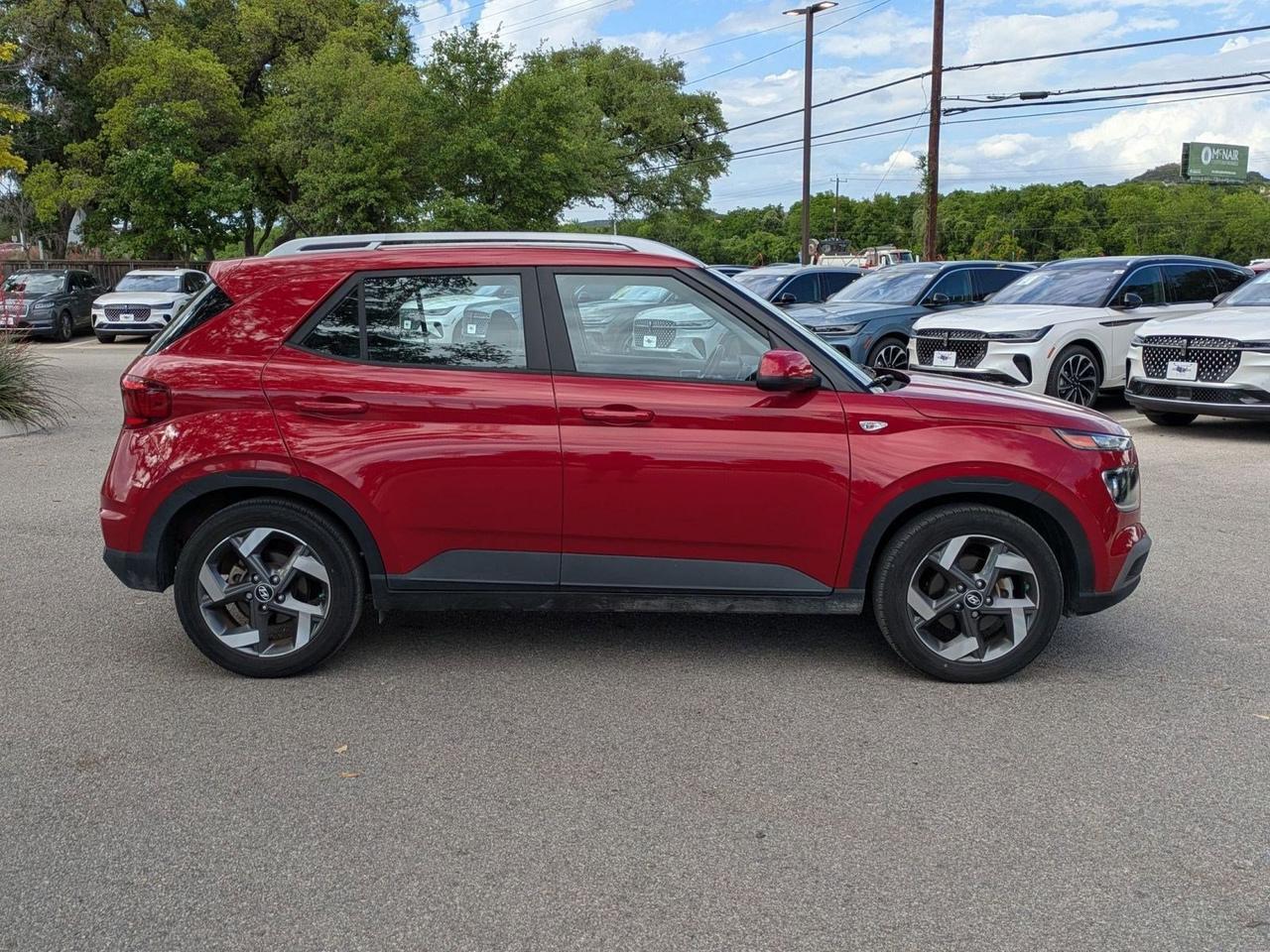 2023 Hyundai Venue SEL