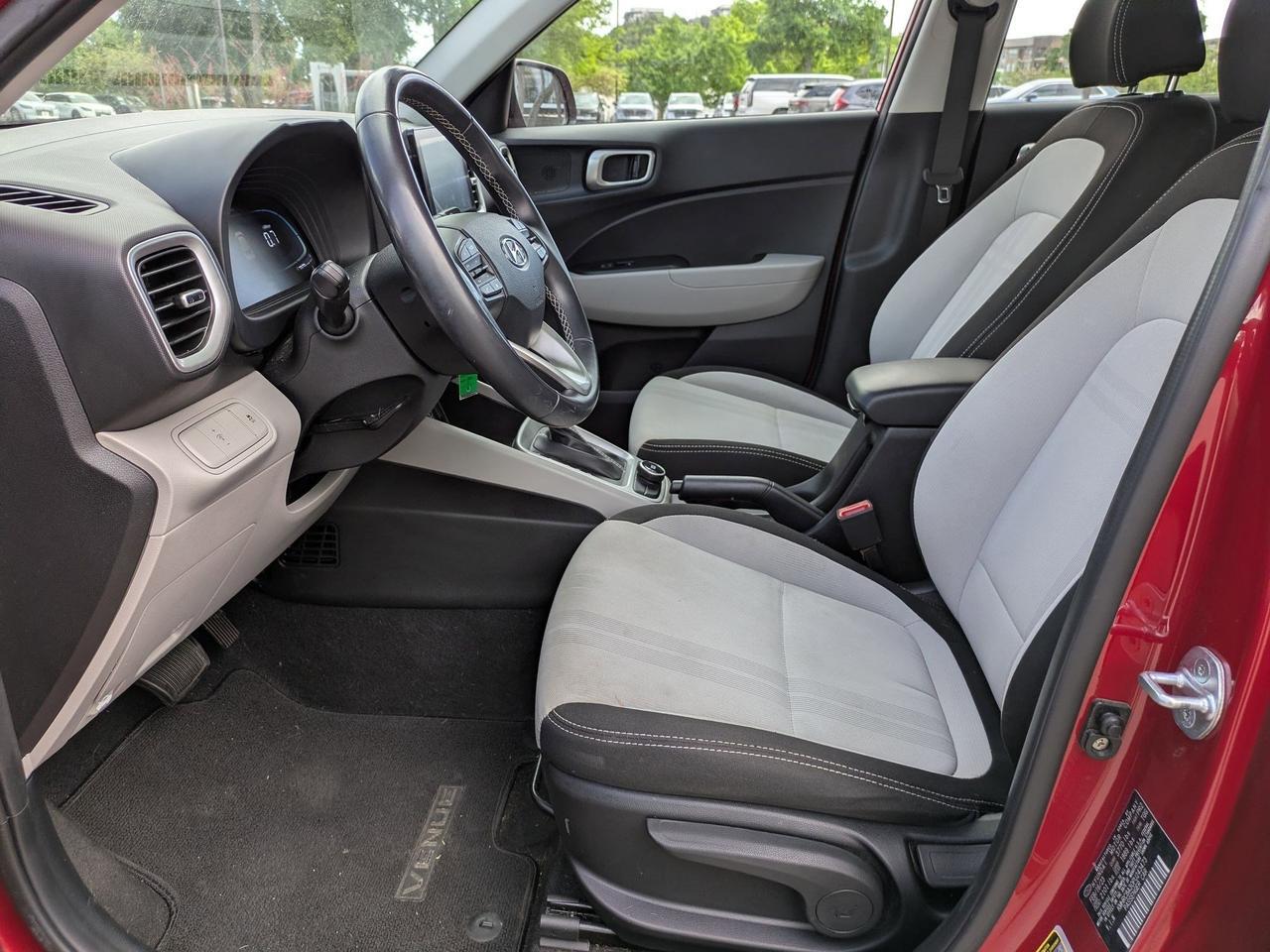 2023 Hyundai Venue SEL