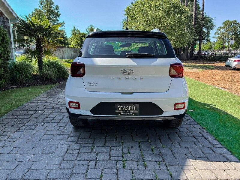 2023 Hyundai Venue SEL Wilmington NC