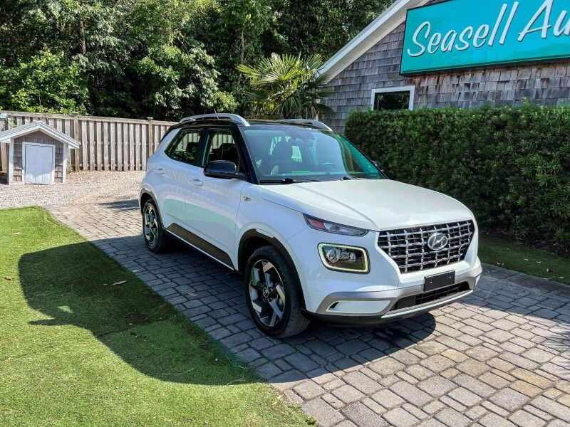 2023 Hyundai Venue SEL