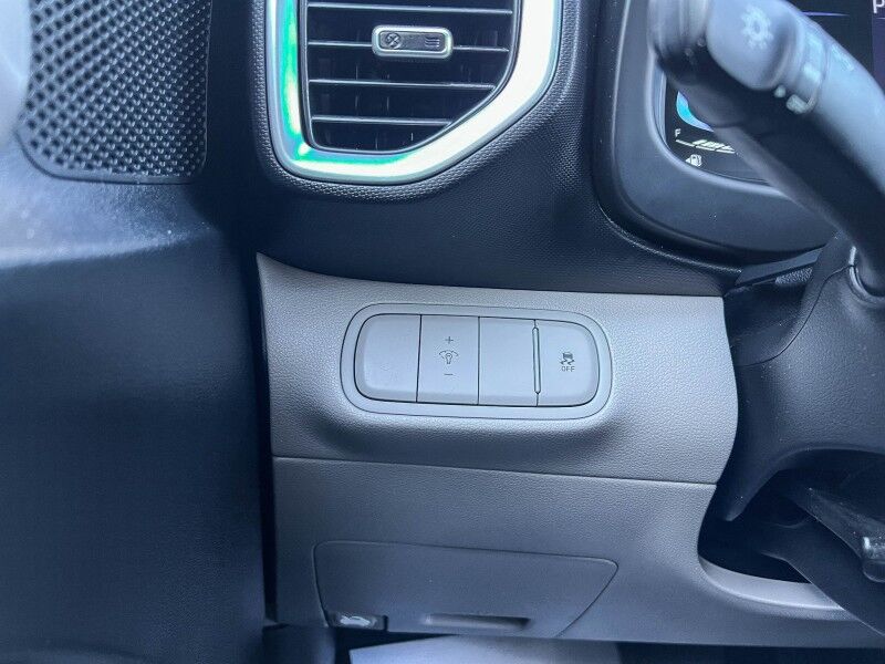 2023 Hyundai Venue SEL Wilmington NC