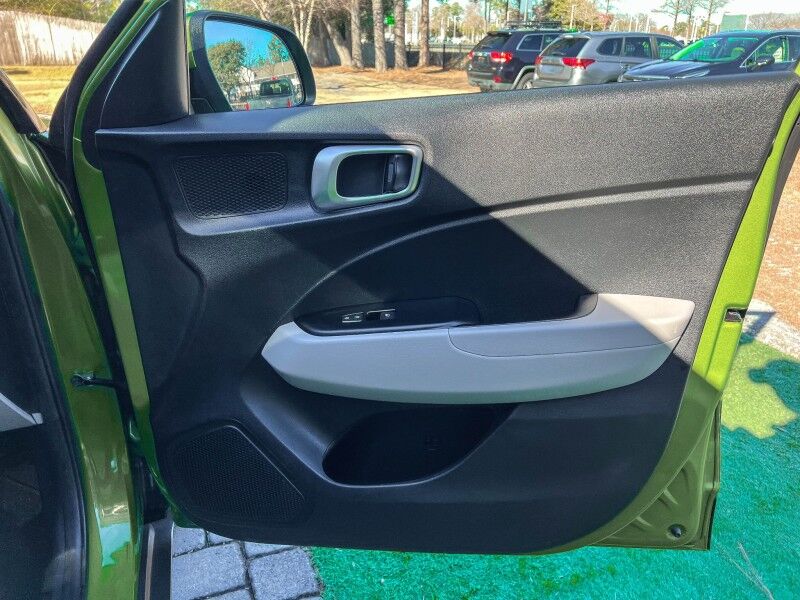 2023 Hyundai Venue SEL Wilmington NC