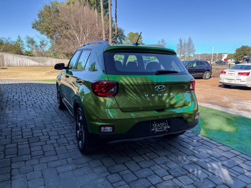2023 Hyundai Venue SEL Wilmington NC