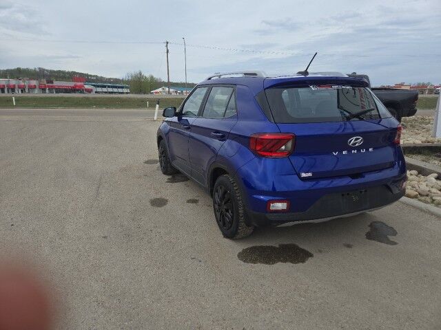 2023 Hyundai Venue Ultimate Whitecourt AB