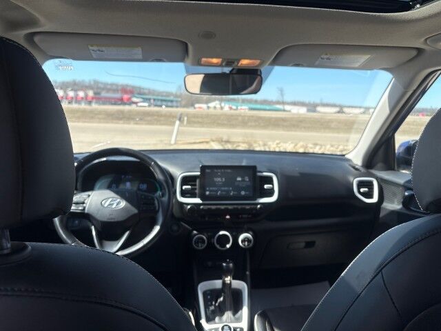 2023 Hyundai Venue Ultimate Whitecourt AB