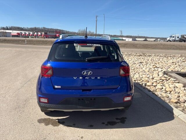 2023 Hyundai Venue Ultimate Whitecourt AB