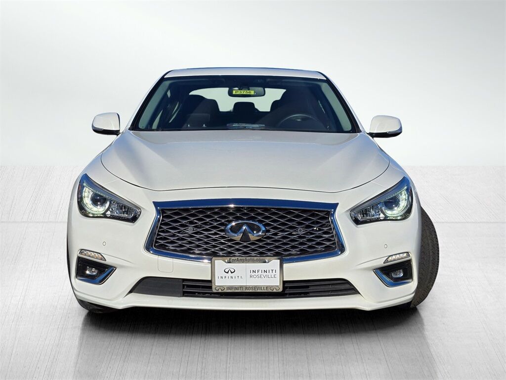 2023 INFINITI Q50 LUXE