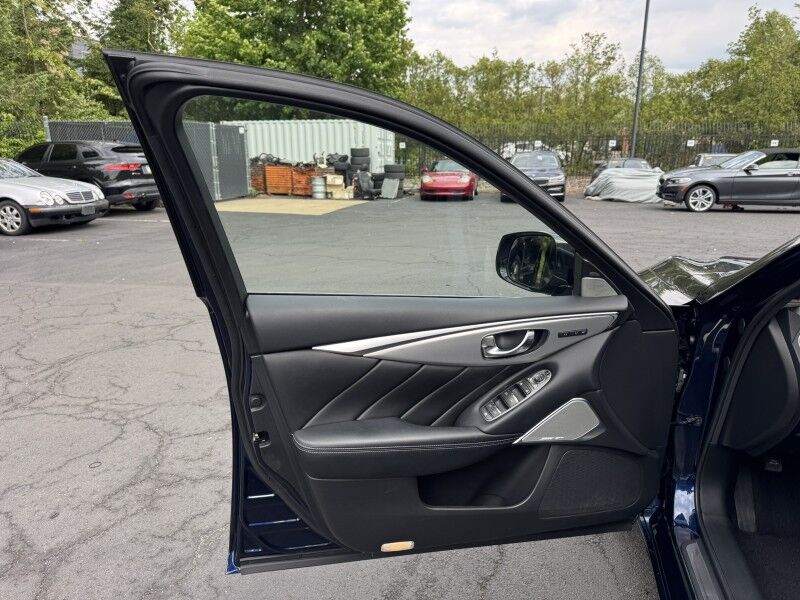 2023 INFINITI Q50 LUXE Willow Grove PA