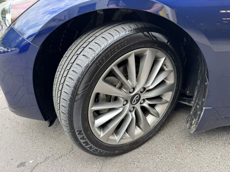 2023 INFINITI Q50 LUXE Willow Grove PA