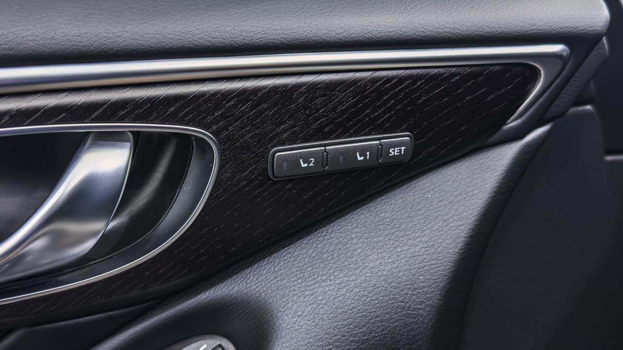 2023 INFINITI Q50 SENSORY AWD Tallmadge OH