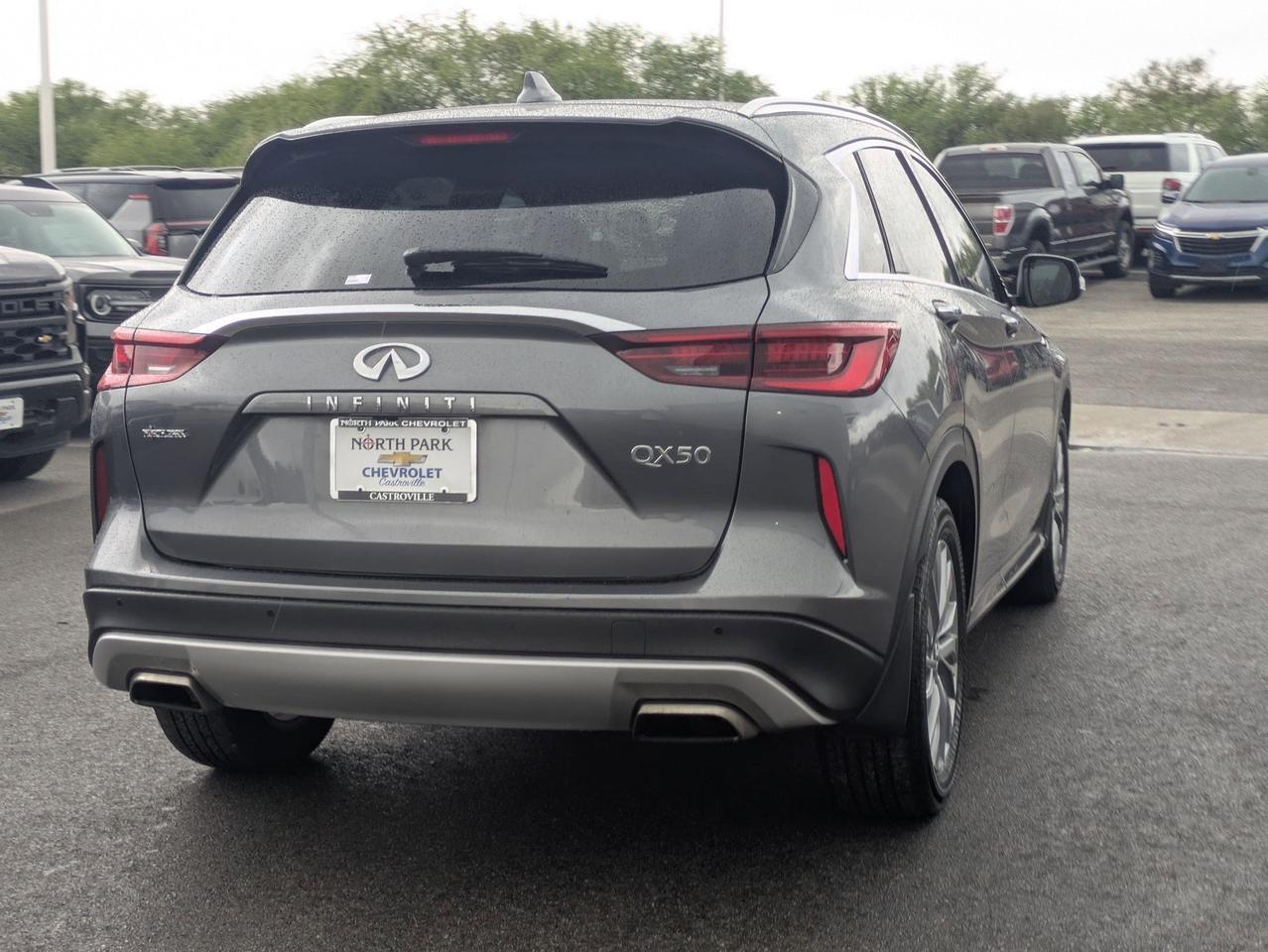 2023 INFINITI QX50 LUXE