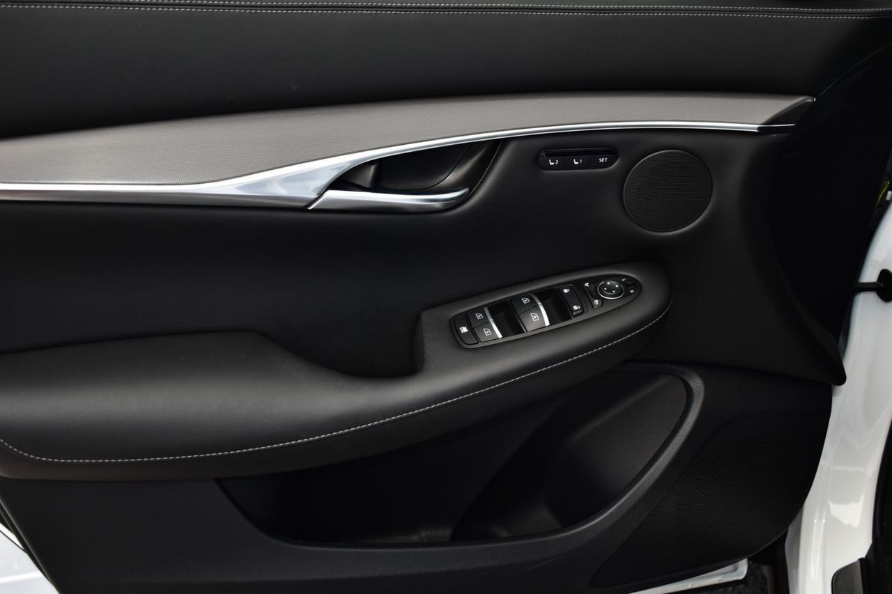 2023 INFINITI QX50 LUXE Tampa FL