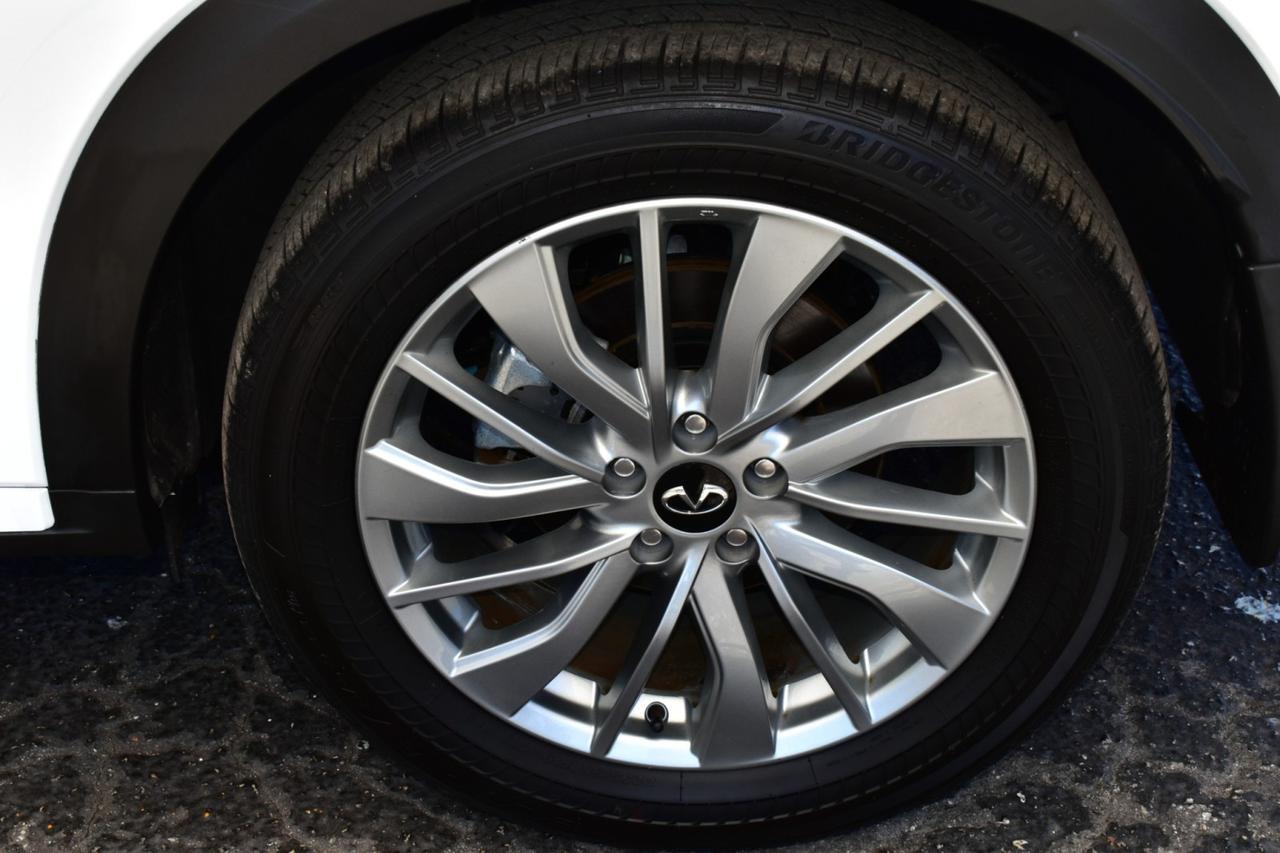 2023 INFINITI QX50 LUXE Tampa FL