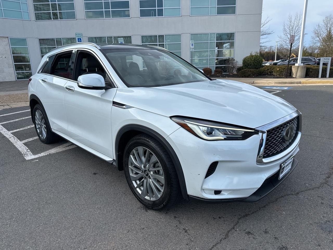 2023 INFINITI QX50 LUXE