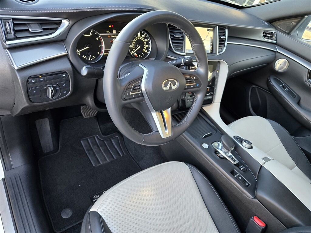 2023 INFINITI QX55 ESSENTIAL Roseville CA