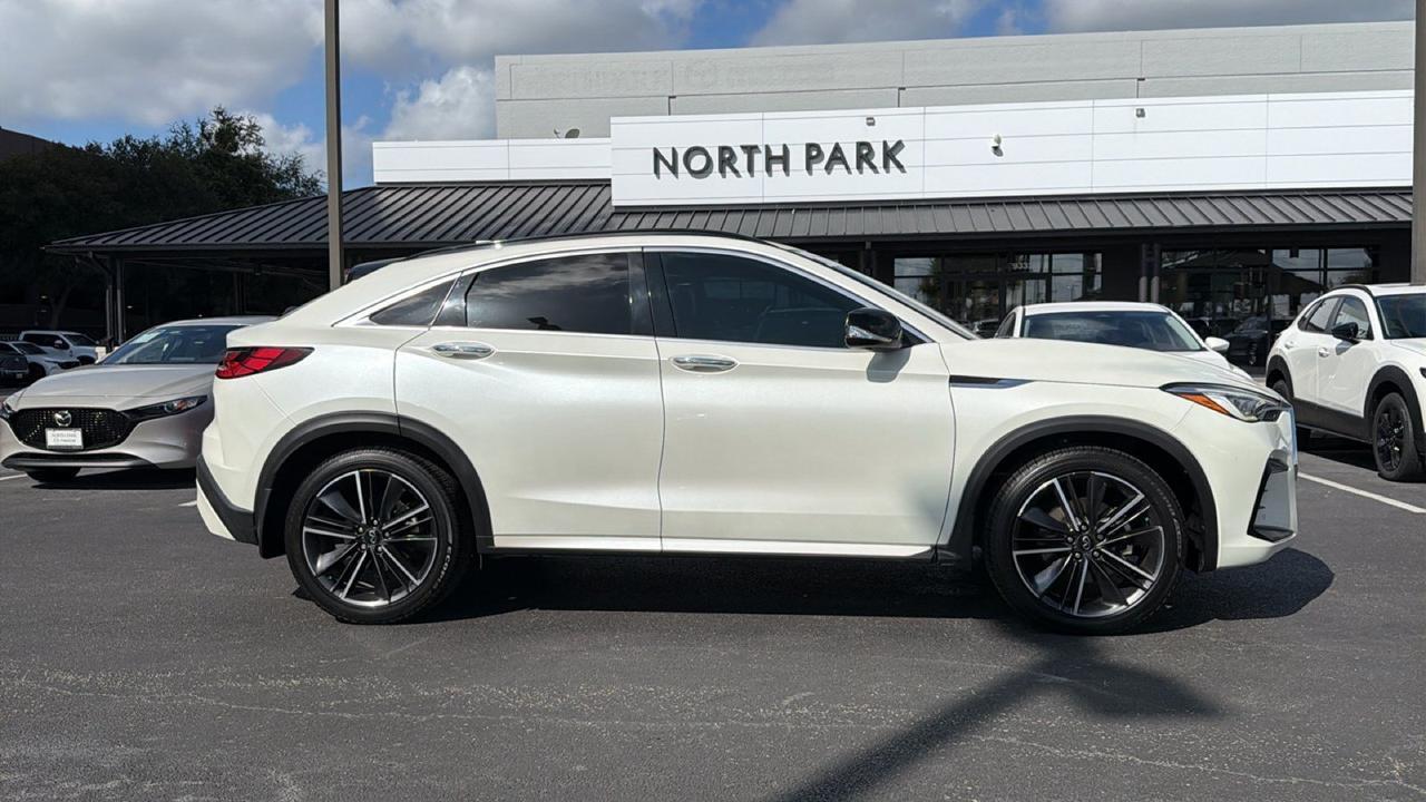 2023 INFINITI QX55 ESSENTIAL
