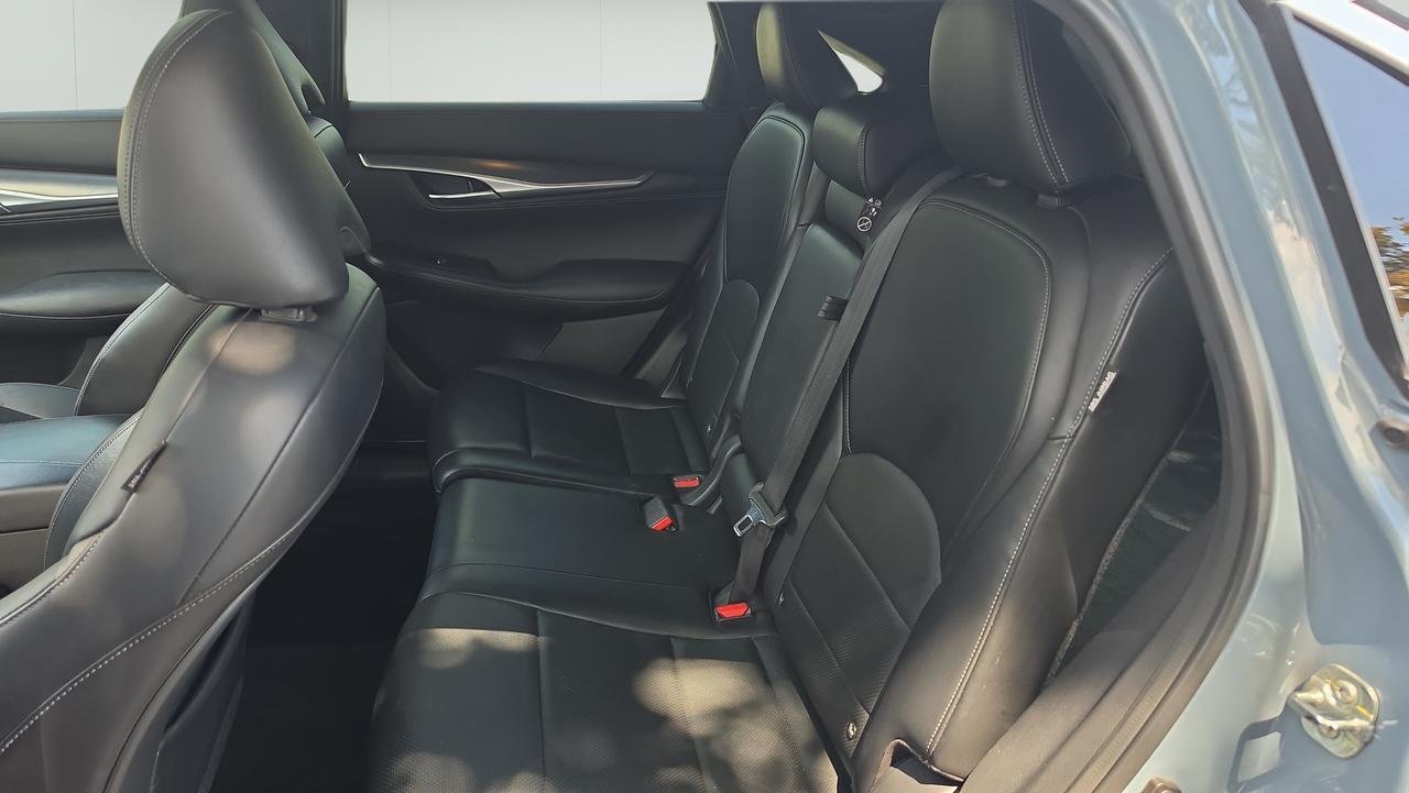 2023 INFINITI QX55 LUXE
