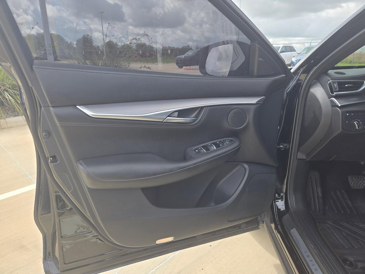 2023 INFINITI QX55 LUXE Castroville TX