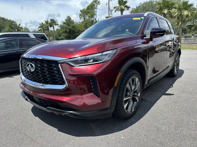 2023 INFINITI QX60 LUXE