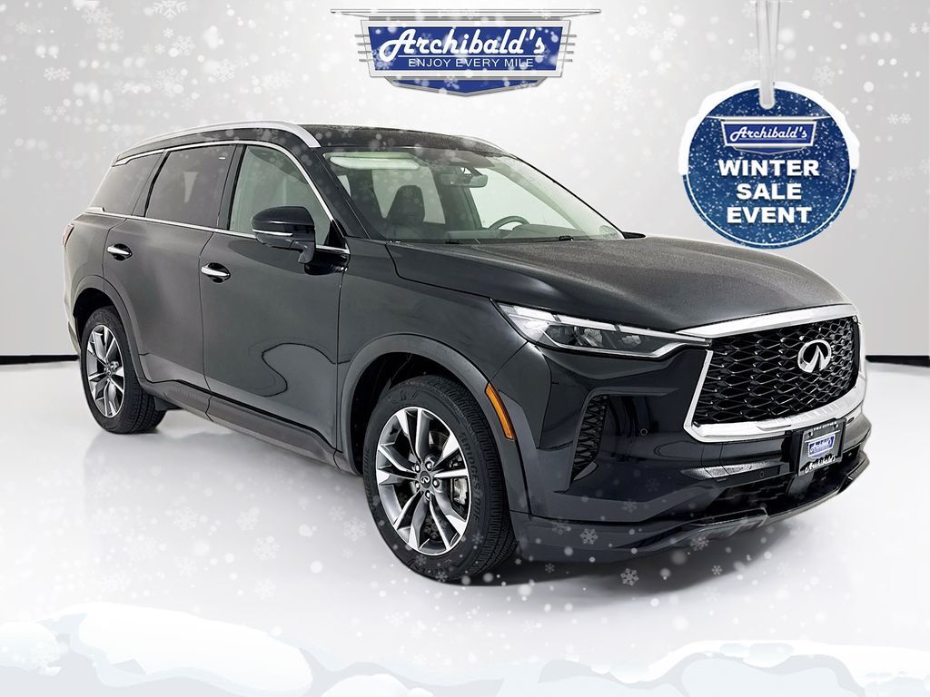 2023 INFINITI QX60 LUXE