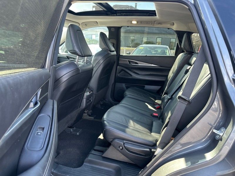 2023 INFINITI QX60 LUXE Worcester MA
