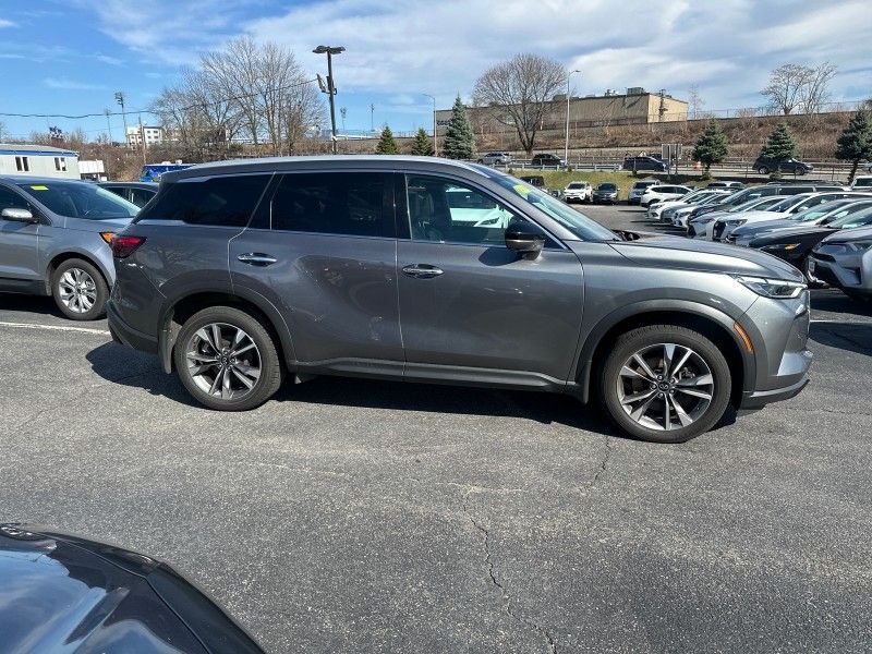 2023 INFINITI QX60 LUXE Worcester MA