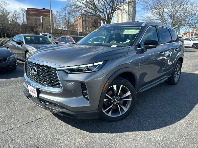 2023 INFINITI QX60 LUXE Worcester MA