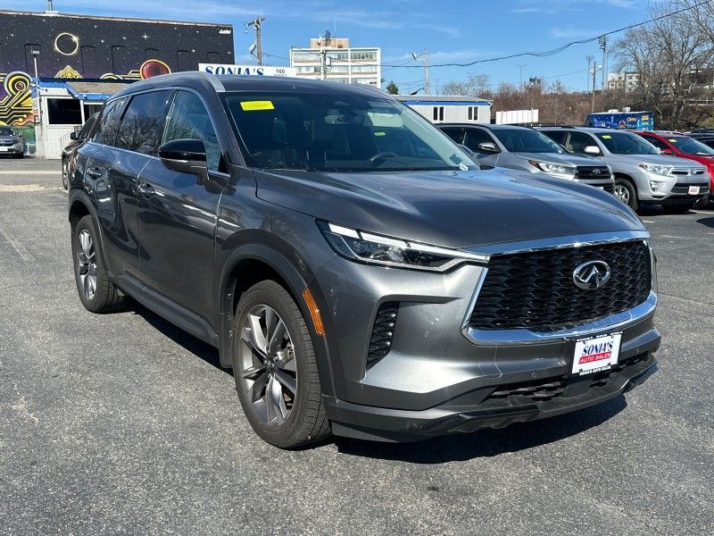 2023 INFINITI QX60 LUXE Worcester MA