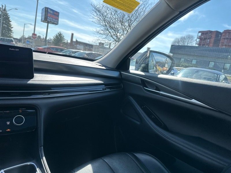 2023 INFINITI QX60 LUXE Worcester MA