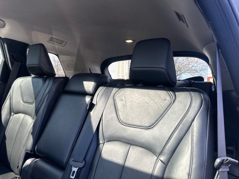 2023 INFINITI QX60 LUXE Worcester MA