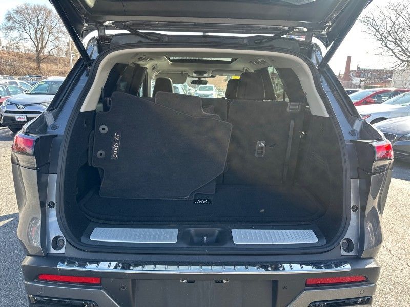 2023 INFINITI QX60 LUXE Worcester MA