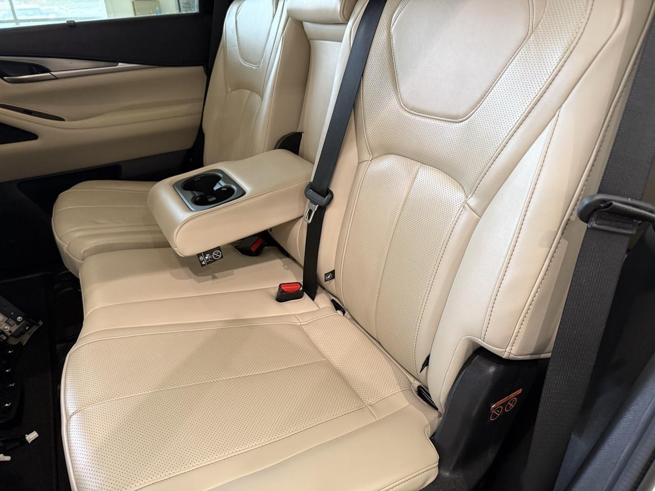 2023 INFINITI QX60 LUXE Hagerstown MD