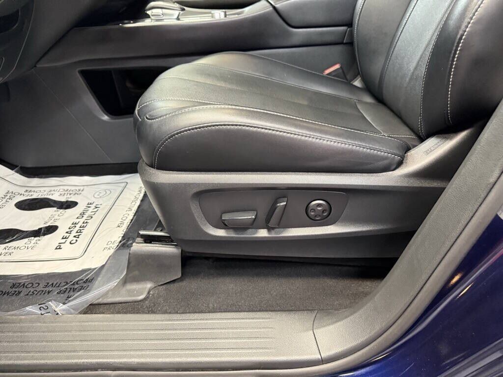 2023 INFINITI QX60 PURE Royal Oak MI