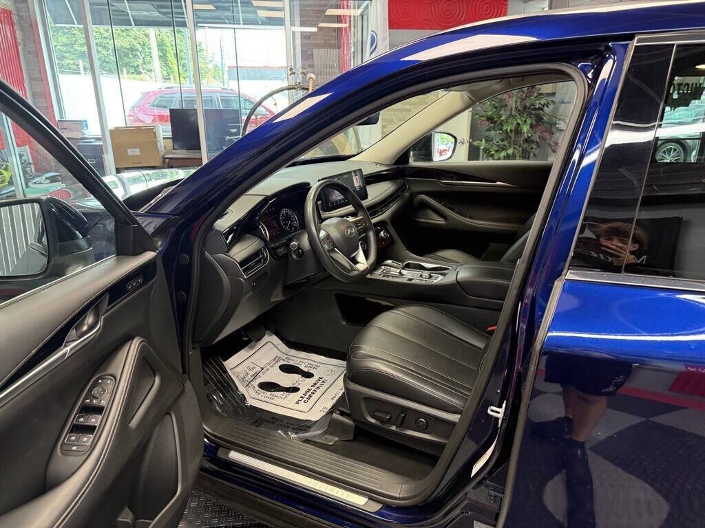 2023 INFINITI QX60 PURE Royal Oak MI